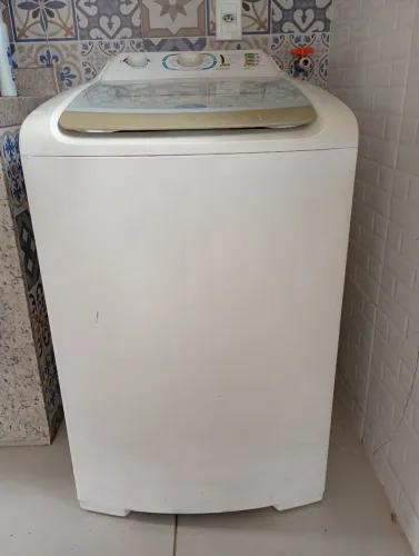 Máquina de lavar Electrolux 10 kilos funcionando perfeitamente