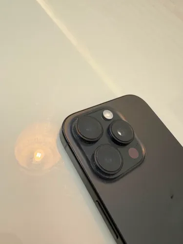 iPhone 16 pro 128gb