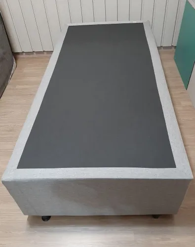 Base para Colchão Box c/ colchão auxiliar de mola Marca Damasu