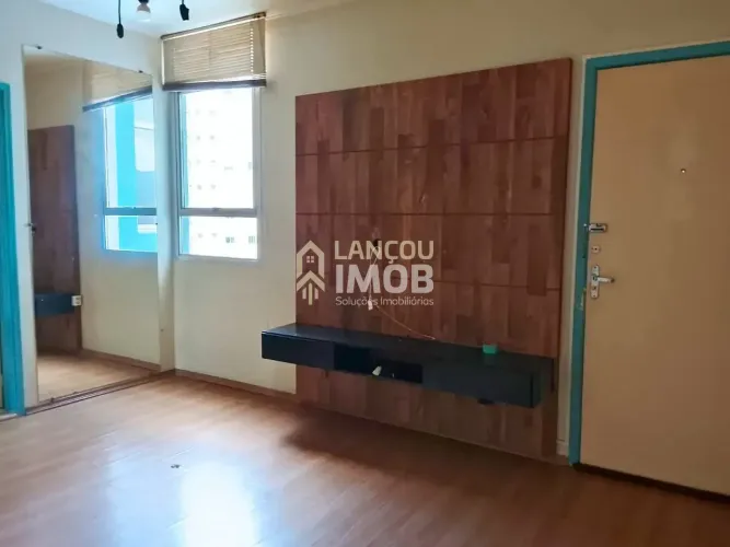 OPORTUNIDADE - Apartamento à Venda, no Condomínio Chácara das Flores 1, Jardim Santa Teres