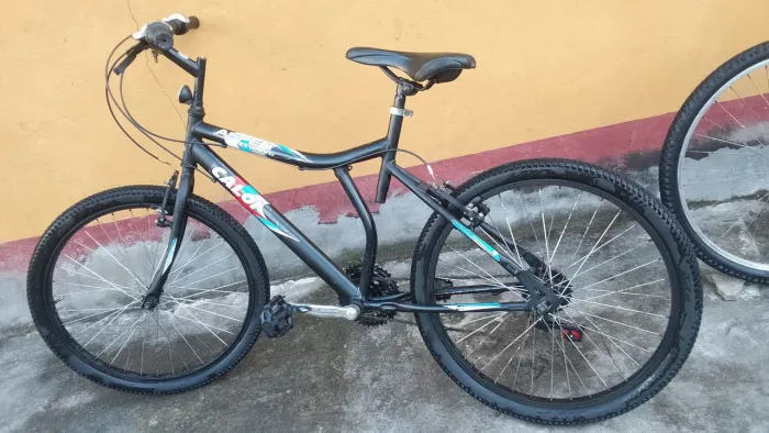 Bicicleta Caloi aro 26 top toda completa faço entrega grátis