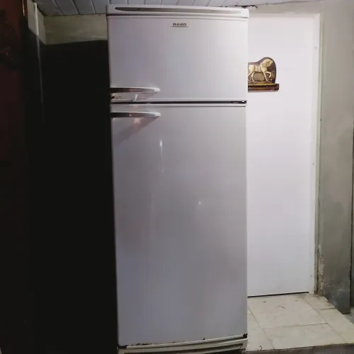 GELANDO DAKO 450 LITROS FUNCIONANDO SOMENTE A PARTE DE CIMA AS VEZES A DE BAIXO TAMBÉM
