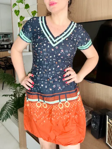 vestido Antix estampa esportes