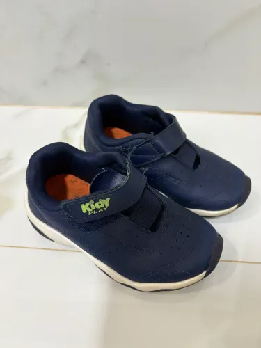 Sapatos 26 e 27 