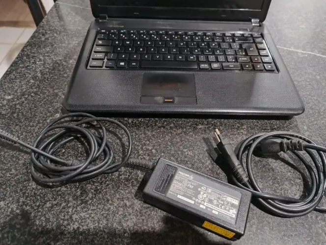 Notebook master positivo com defeito