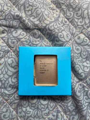 Processador Intel I5 12400F