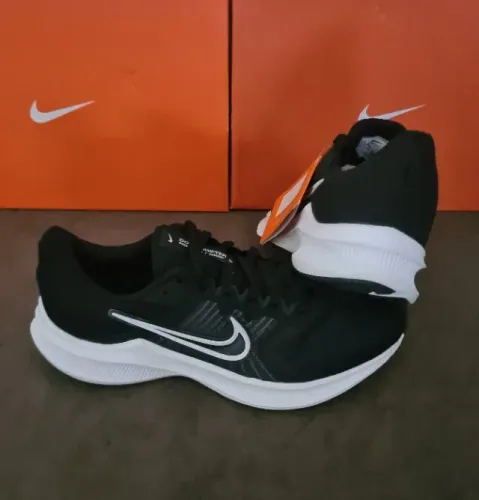 Tênis Nike Donwshifter 11 black Tam-44 (original / novo)