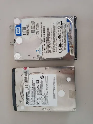 Kit 2 HD de 1 tera cada
