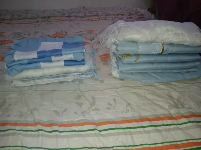 Vende-se dois quites berço usado mas esta em ótimo estado