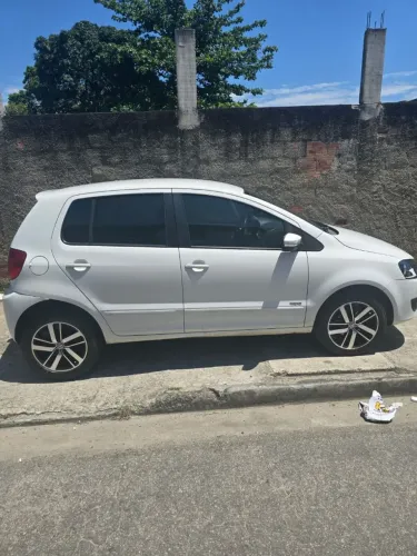 Volkswagen Fox 1.0 MI Total Flex 8V 3P 2014
