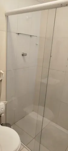 Box de vidro para banheiro $ 550,00
