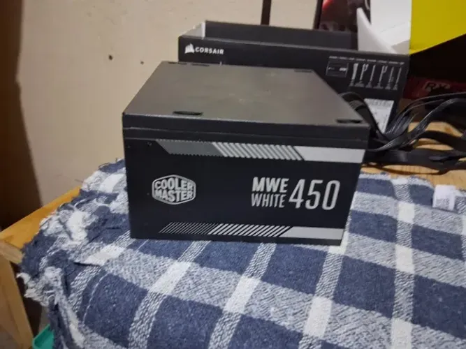FONTE 450W Cooler Master 80 PLUS WHITE TRATAR POR WHATSAPP