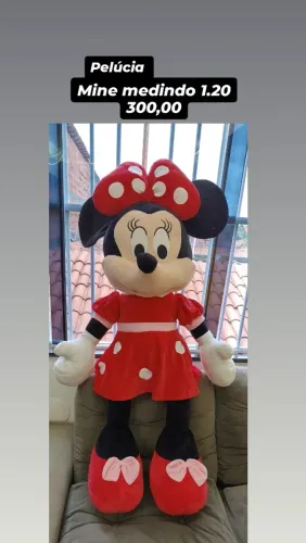 Pelúcia Mini medindo 1.20