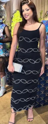 Vestido lança perfume M