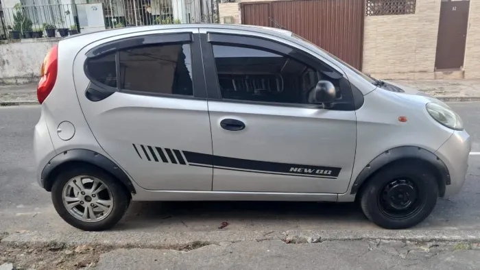 Chery QQ 1.0 ACT 12V 69cv 5P 2015