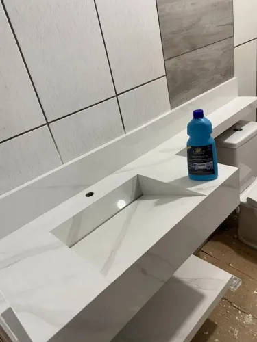 Lavatório em Porcelanato sob medida 