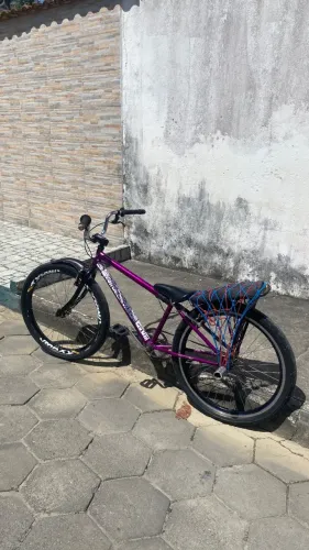 Bicicleta aro 26 montadinha