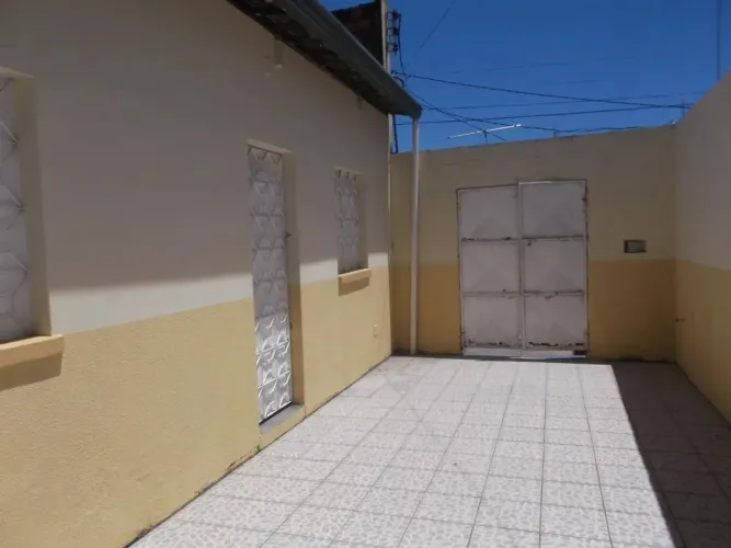 Sala Comercial para Venda em Aracaju, São Conrado, 1 dormitório, 2 banheiros