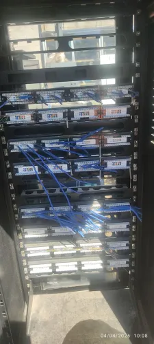 LOTE D"Racks(gabinete) com cabeamento"LEIA TUDO"