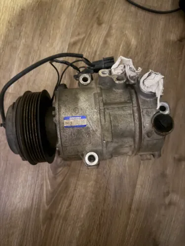 Compressor do ar-condicionado 