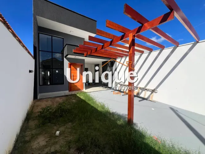 Casa à Venda em Porto da Aldeia São Pedro da Aldeia - 550 mil