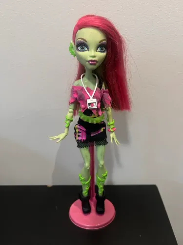 Monster High Festival Venus Mcflytrap