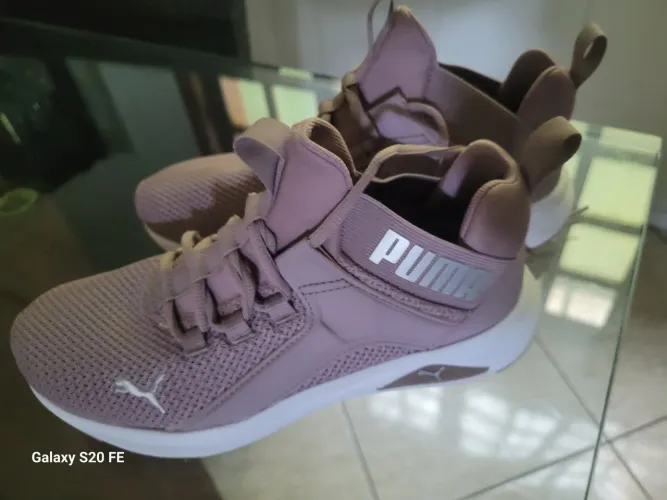 Tenis puma novo. Número 35