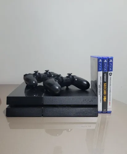 PS4