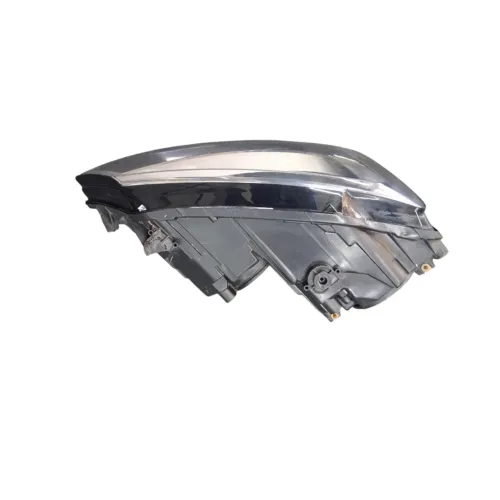 Farol Direito S/led Volkswagen Jetta 2011/2014 C/detalhe Direito/passageiro