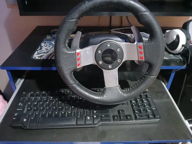 Vende se pc