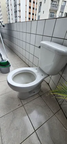 Privada e caixa acoplada standard