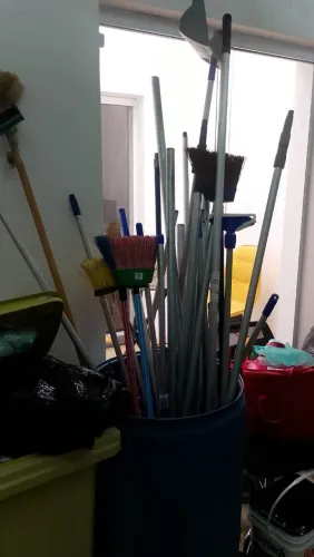 VARIOS ITENS LEIA A DESCRIÇÃO 