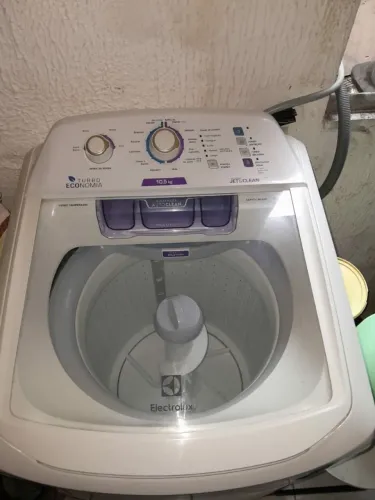 Máquina de lavar roupa pra vender logo