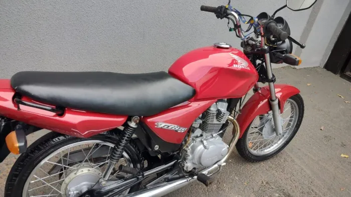 Vendo essa linda Titan 150 2008 partida elétrica.