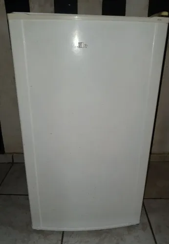 Frigobar Electrolux 