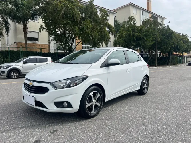 Chevrolet Onix Hatch LTZ 1.4 8V Flex Mec. 4P 2019