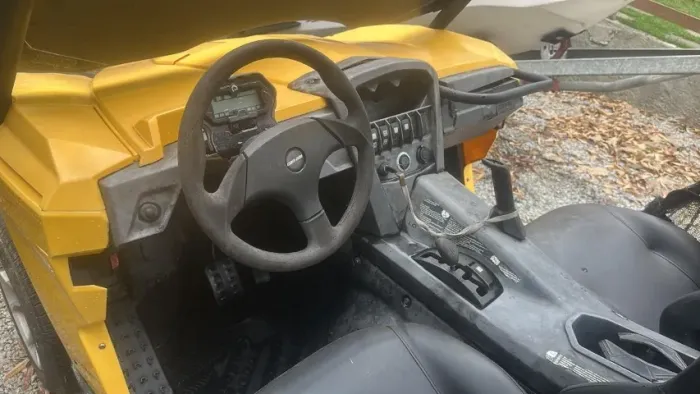 venda CAN-AM COMANDER 800Cc injeçao 2015