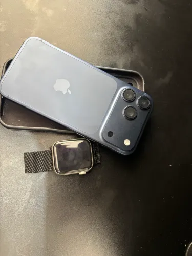iPhone 17 pro max 256 + Apple Wacht série SE