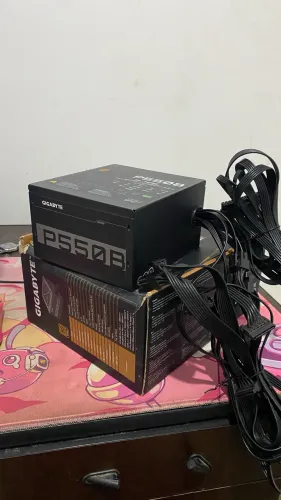 Fonte Gamer Gigabyte P550B 550W 80 Plus Bronze
