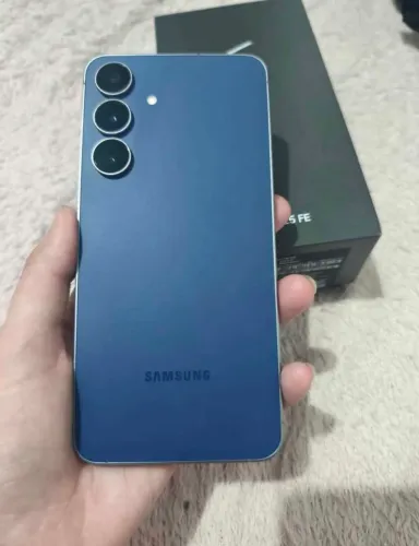 Samsung Galaxy S25 FE 256GB / 8GB Azul Marinho (Com Nota)