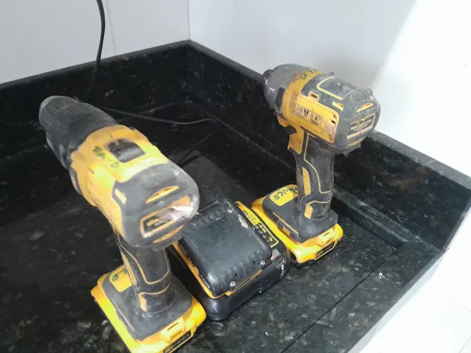 Combo parafusadeira dewalt