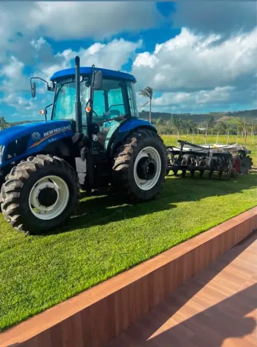 Trator New Holland TL5.100