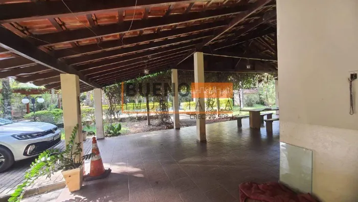 Excelente Chácara com 02 casas, piscina, formada em arvores e gramada - Santa Alice - Sant