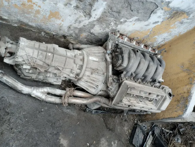 Motor baixado e caixa BMW M62