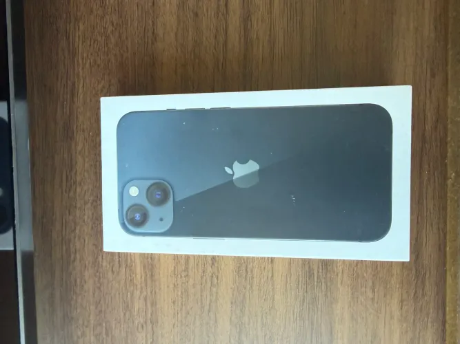 Caixa iPhone 13