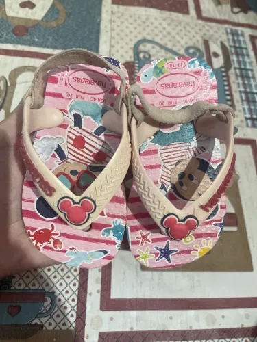 Sandália havaianas menina 