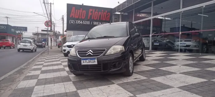 Citroen C3 GLX 1.4/ GLX Sonora 1.4 Flex 8V 5P 2011