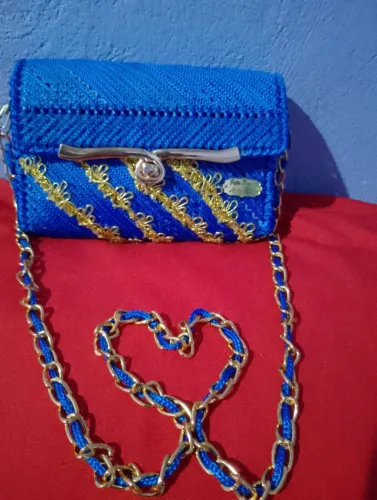 Vendo! Faço pôr encomenda!