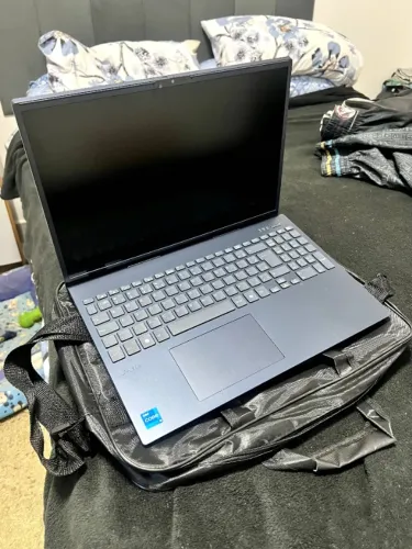 Notebook Vaio Fe16 Intel Core I5 13ª Gen Linux 16gb 512gb Ssd Wi-fi