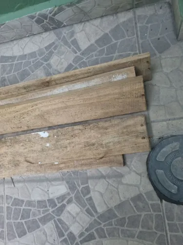 6 Madeirite e 9 sarafo